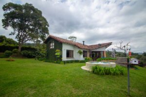 Casa Campestre en venta parcelación Monterrico Dagua Valle del Cauca